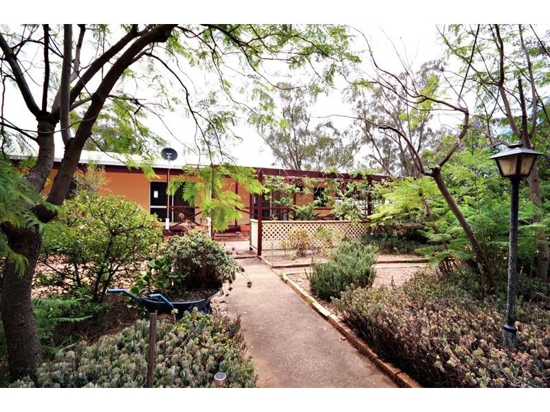 8R Dulcidene Rd, Dubbo NSW 2830