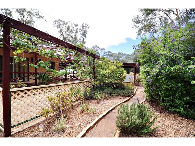 8R Dulcidene Rd, Dubbo NSW 2830