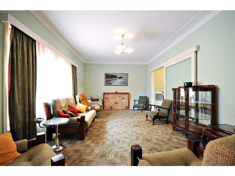 379 Fitzroy St, Dubbo NSW 2830