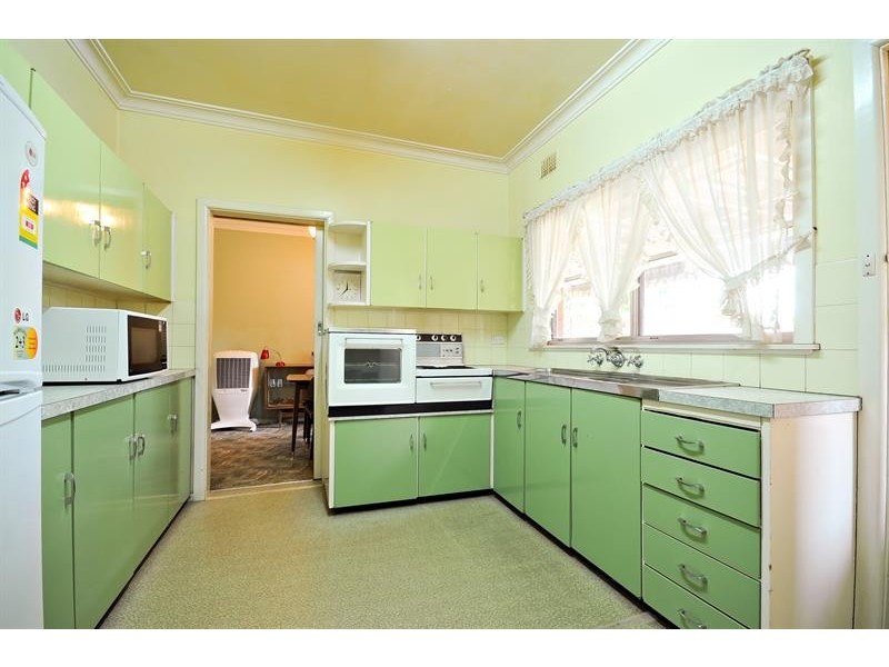 379 Fitzroy St, Dubbo NSW 2830