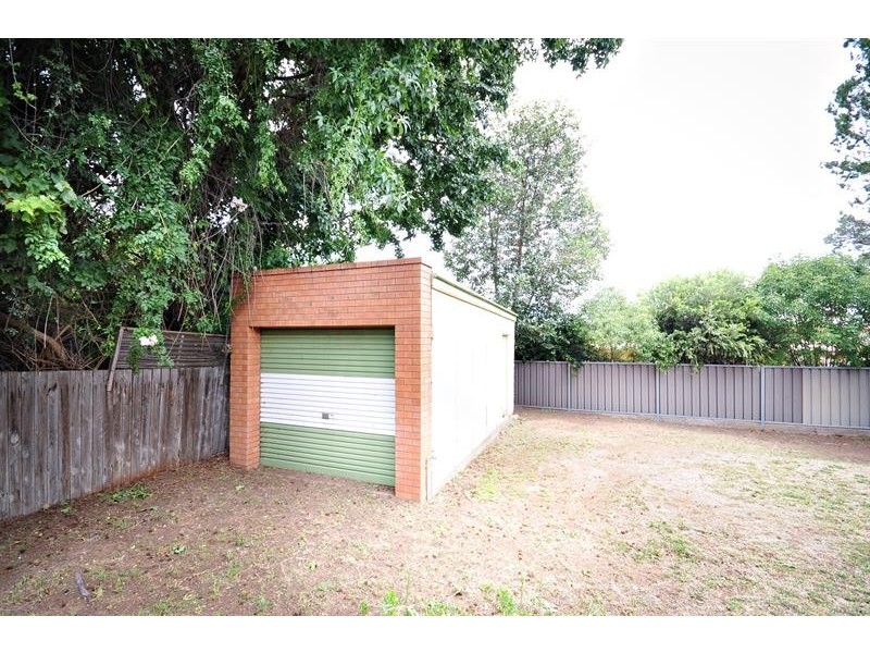 379 Fitzroy St, Dubbo NSW 2830