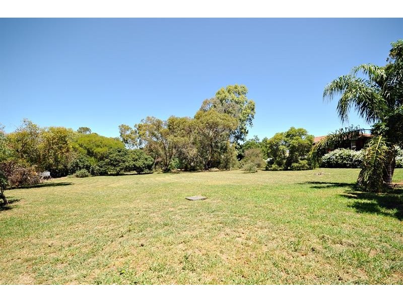 13 Pine Knoll Dr, Dubbo NSW 2830