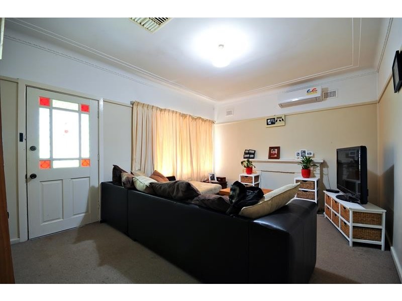 40 Bennett St, Dubbo NSW 2830