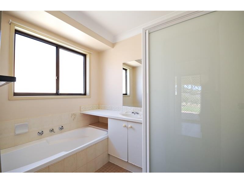 5 Sunset Way, Dubbo NSW 2830