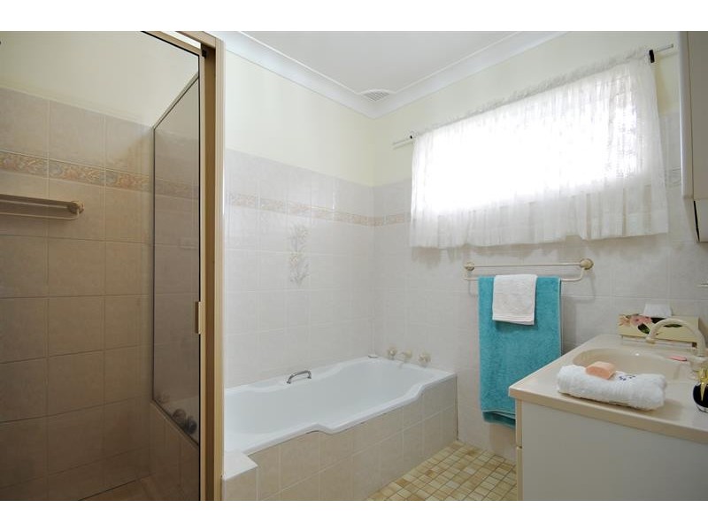 11 Emerald St, Dubbo NSW 2830