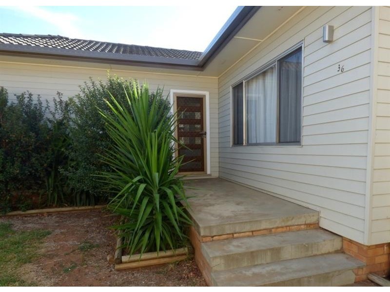 36 Lovett  Ave, Dubbo NSW 2830