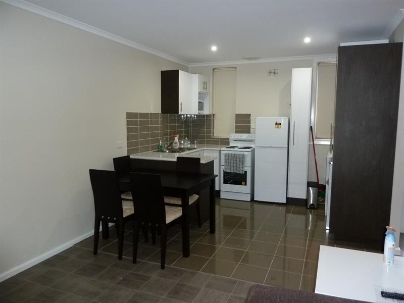 4/4 Quinn St, Dubbo NSW 2830