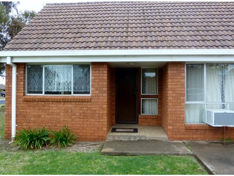 1/6 Forrest Cres, Dubbo NSW 2830
