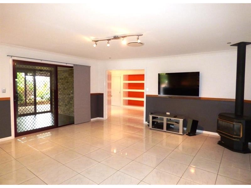 9 Ashlundie Cres, Dubbo NSW 2830