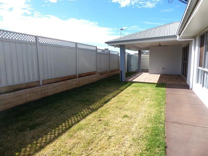 19 Lansdowne Dr, Dubbo NSW 2830