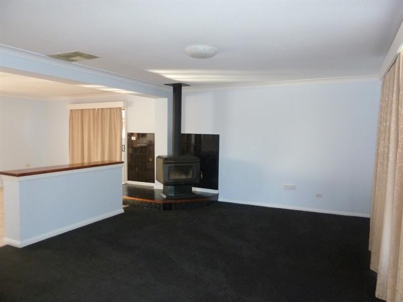 52 Cardiff Arms Ave, Dubbo NSW 2830