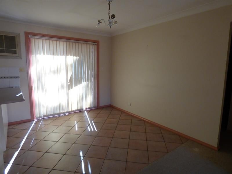 1/400-402 Wheelers Lane, Dubbo NSW 2830