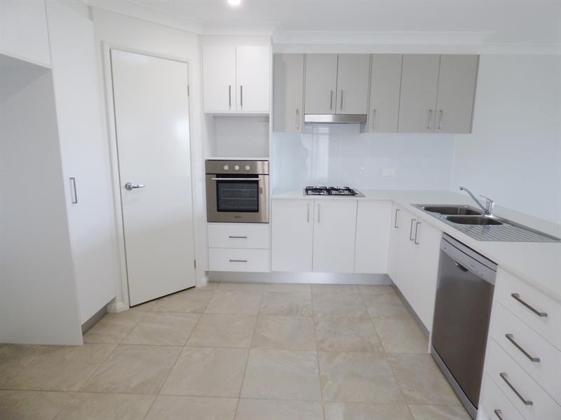 22 Hindmarsh Esp, Dubbo NSW 2830