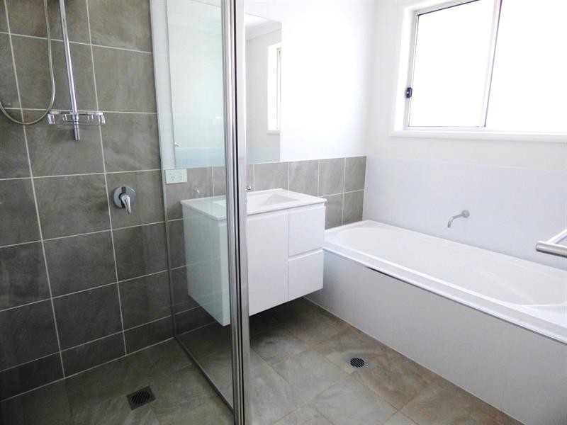 22 Hindmarsh Esp, Dubbo NSW 2830