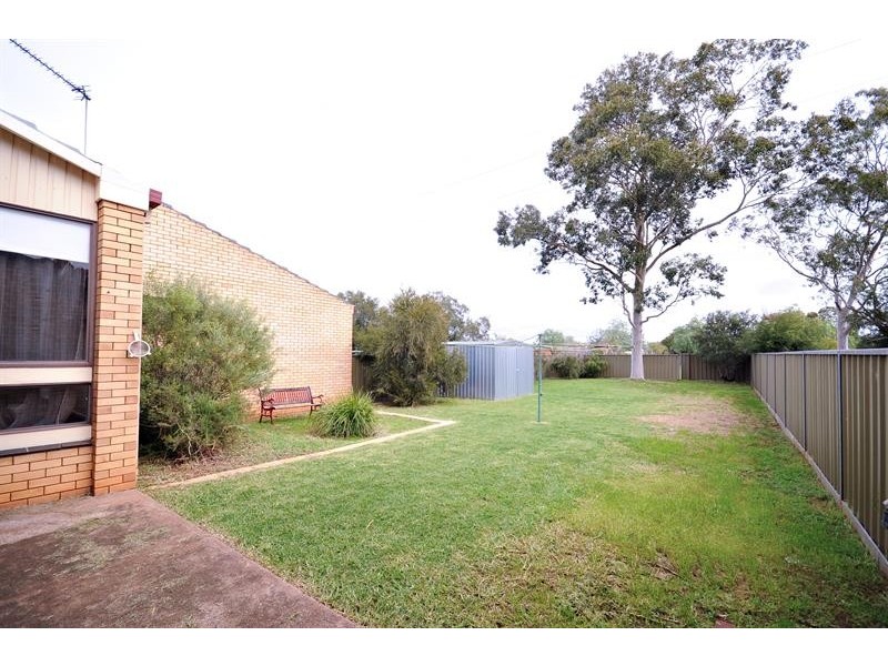 5/10 Sturt Cir, Dubbo NSW 2830