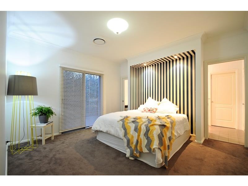 8 Englewood Ave, Dubbo NSW 2830