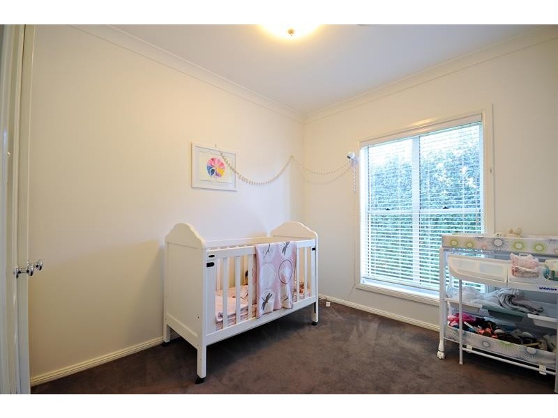 8 Englewood Ave, Dubbo NSW 2830