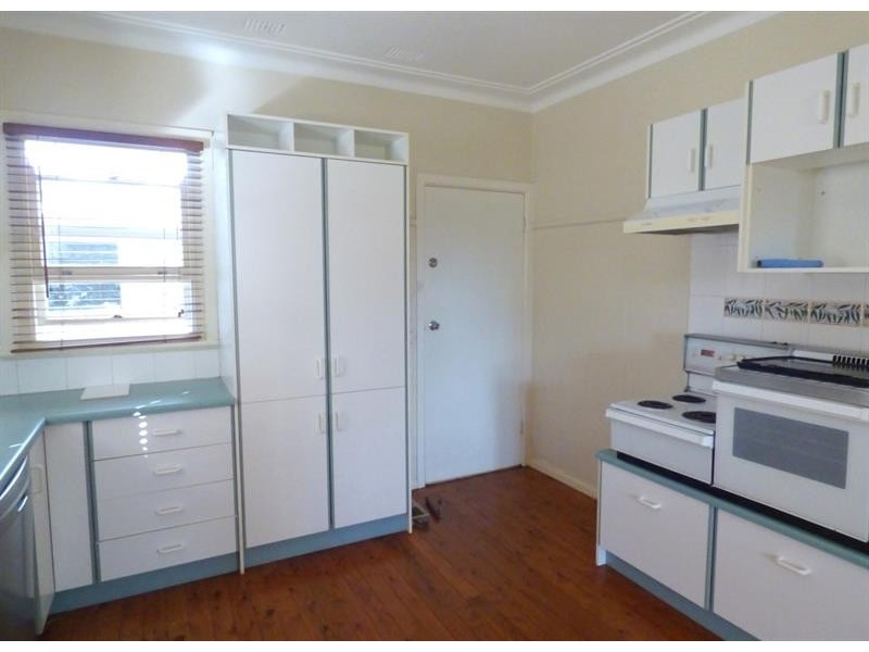 352 Fitzroy St, Dubbo NSW 2830