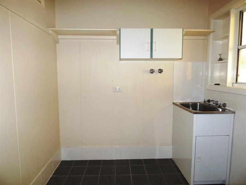 352 Fitzroy St, Dubbo NSW 2830