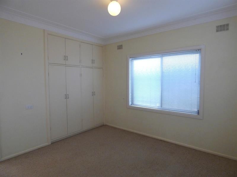 60 Taylor St, Dubbo NSW 2830