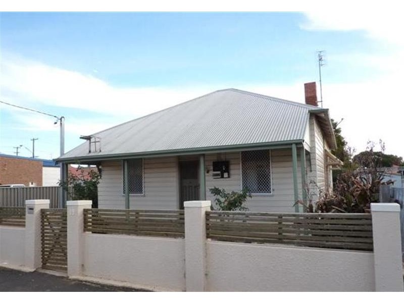 19 Pozieres St, Dubbo NSW 2830
