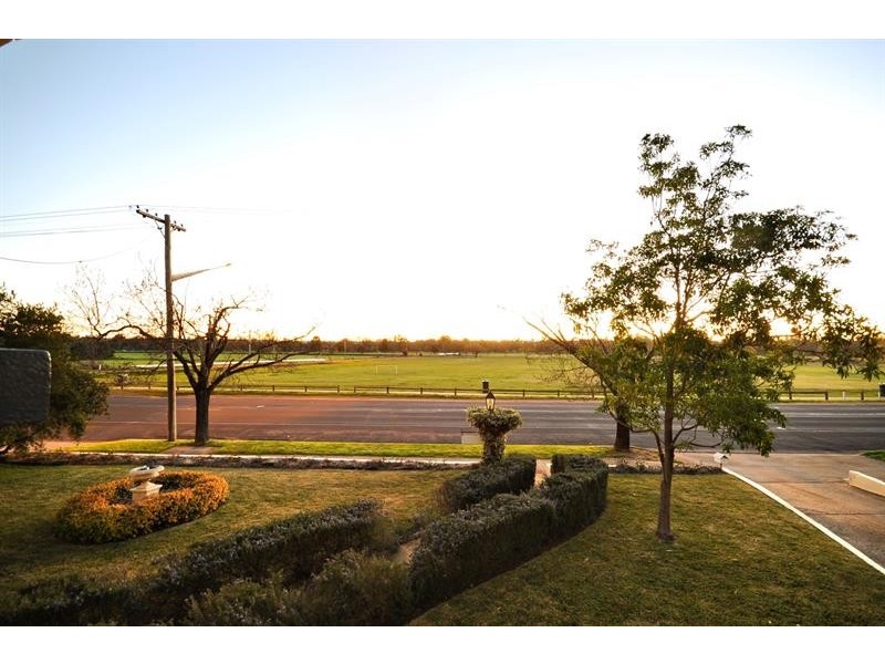 308  Macquarie St, Dubbo NSW 2830