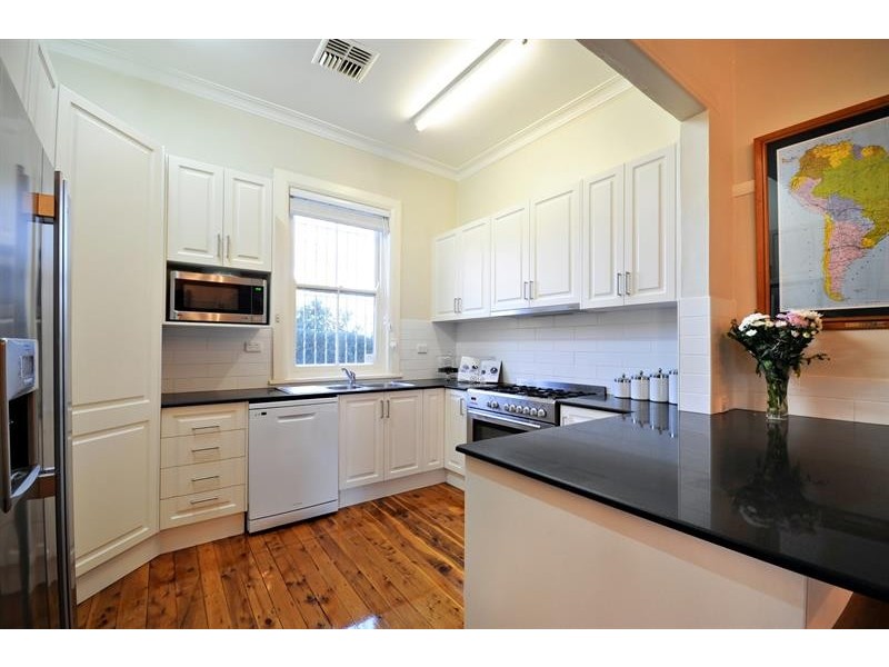 308  Macquarie St, Dubbo NSW 2830