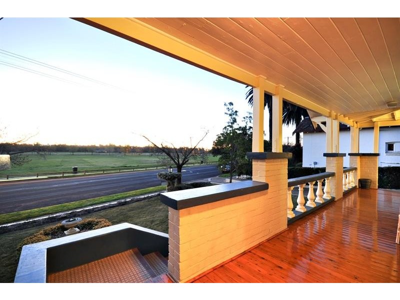 308  Macquarie St, Dubbo NSW 2830