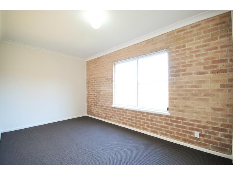 2/7 Jubilee St, Dubbo NSW 2830