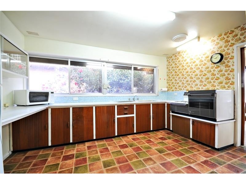 11 Banksia Cres, Dubbo NSW 2830