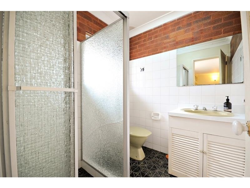 11 Banksia Cres, Dubbo NSW 2830