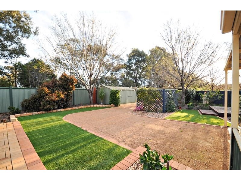 11 Namoi Cres, Dubbo NSW 2830