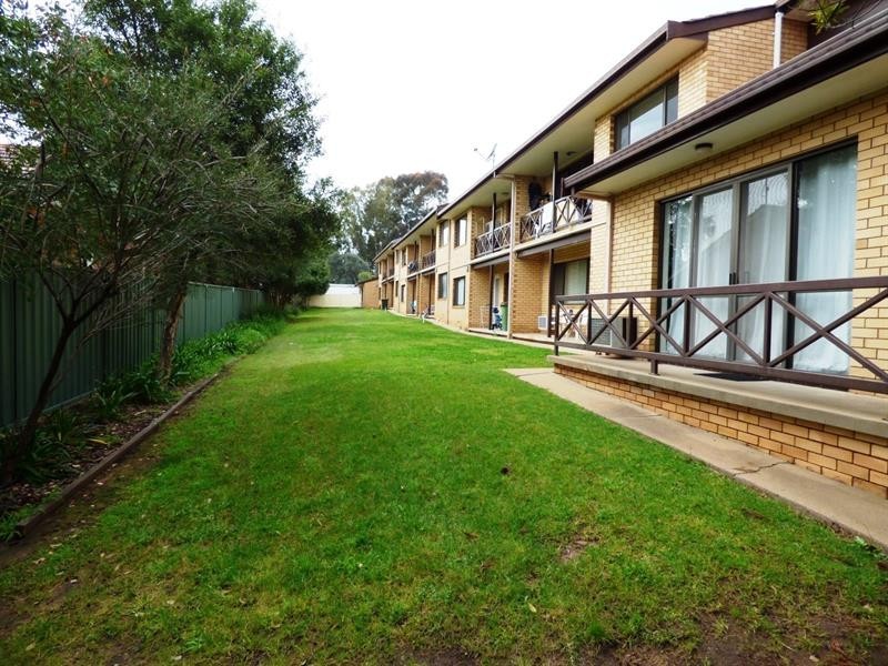 11/172 Gipps St, Dubbo NSW 2830