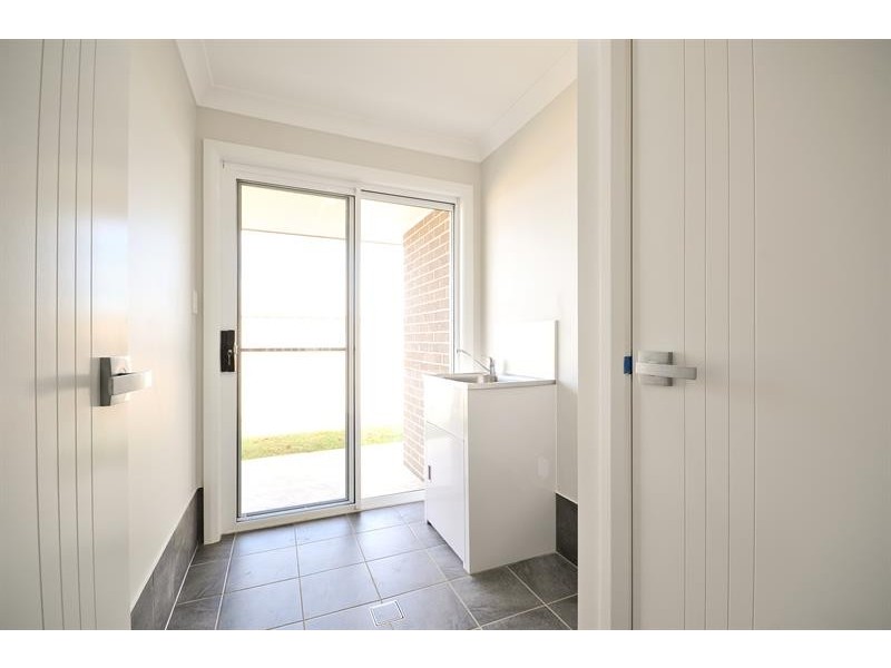 4B Dal Santo Ct, Dubbo NSW 2830