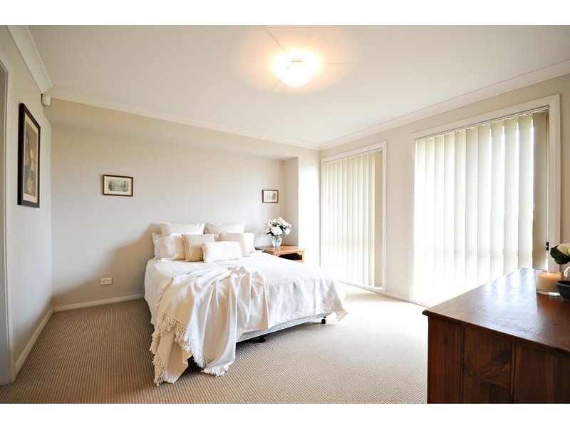 32  Cypress Point Dr, Dubbo NSW 2830