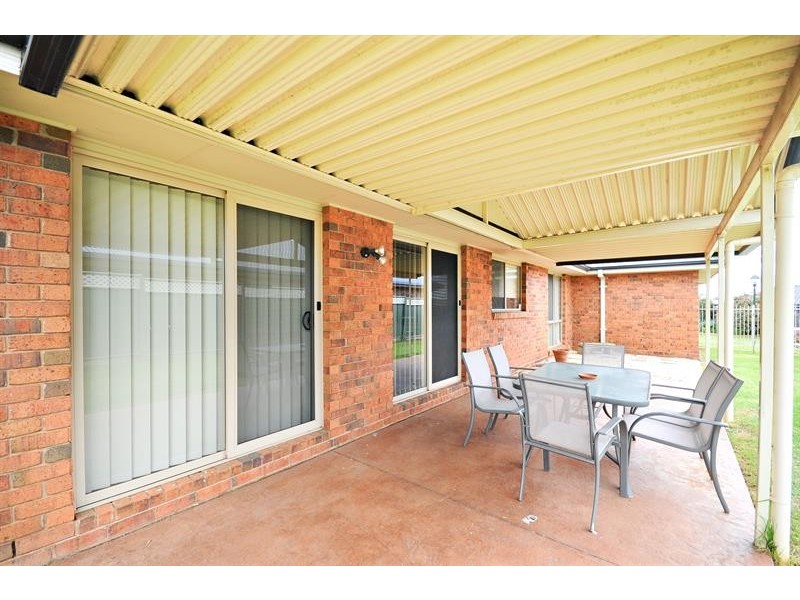 32  Cypress Point Dr, Dubbo NSW 2830