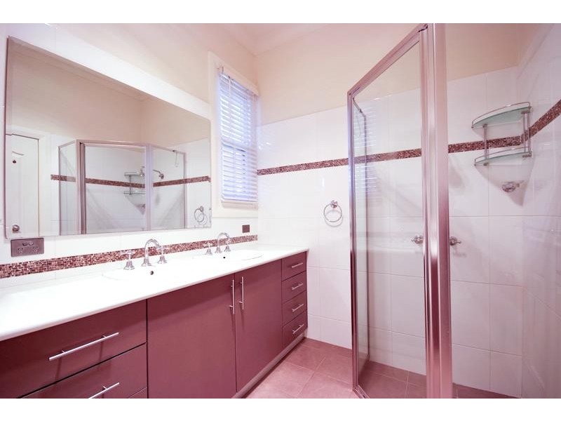 161 Cobra St, Dubbo NSW 2830