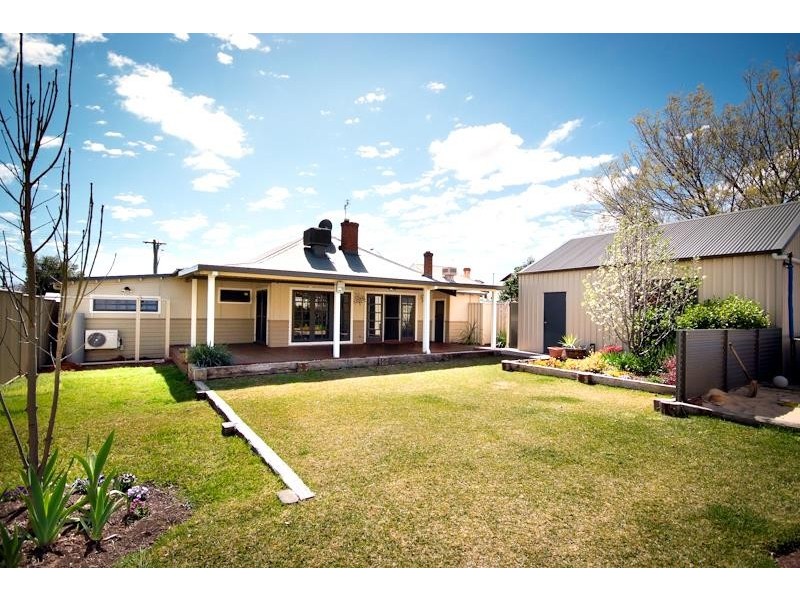 161 Cobra St, Dubbo NSW 2830
