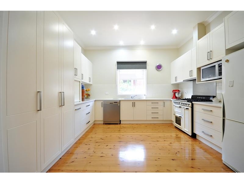 150 Bultje St, Dubbo NSW 2830