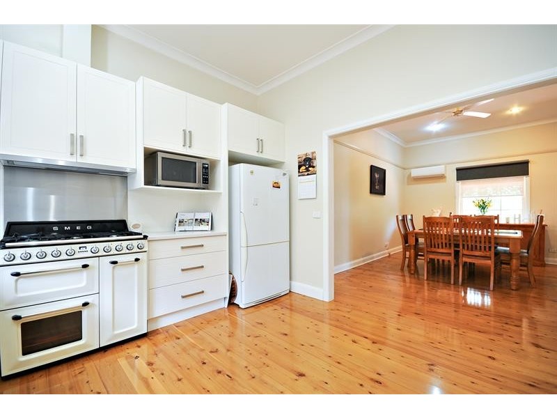 150 Bultje St, Dubbo NSW 2830