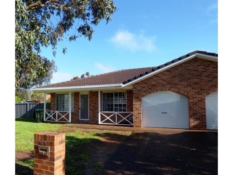 20A Twickenham Dr, Dubbo NSW 2830