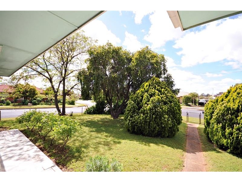 57 Yulong St, Dubbo NSW 2830