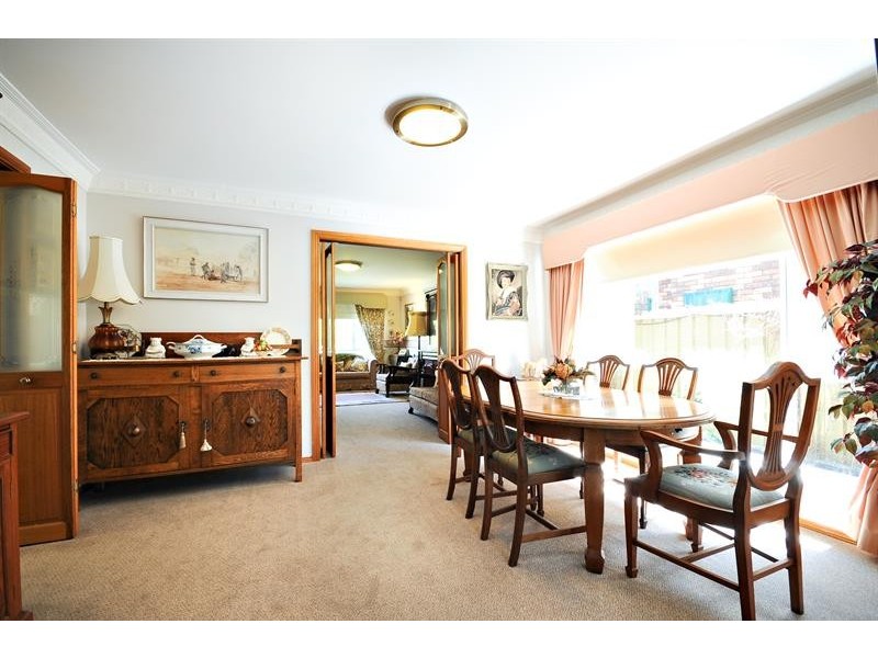16 Allandale  Dr, Dubbo NSW 2830