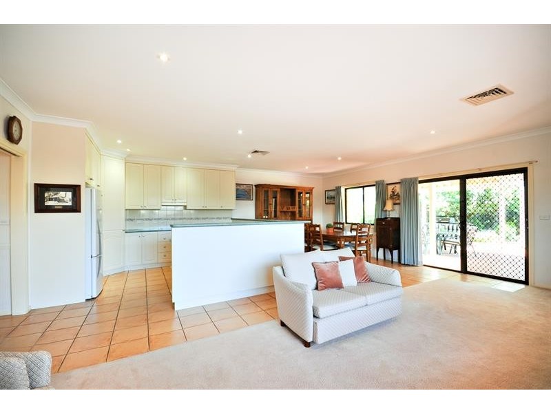 341 Macquarie St, Dubbo NSW 2830