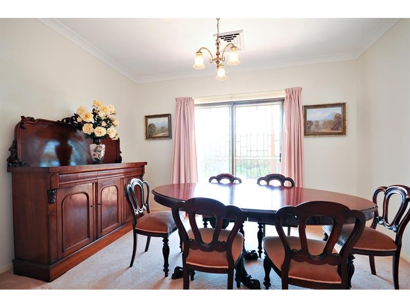 341 Macquarie St, Dubbo NSW 2830