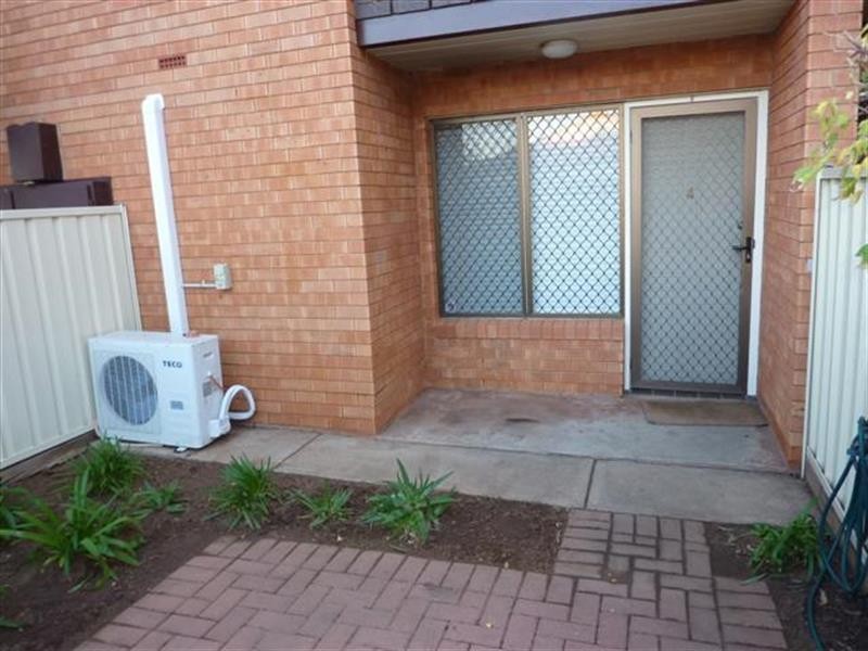 4/4-6 Goode St, Dubbo NSW 2830