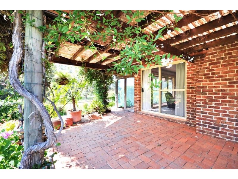 3/4 Clearwater Pl, Dubbo NSW 2830