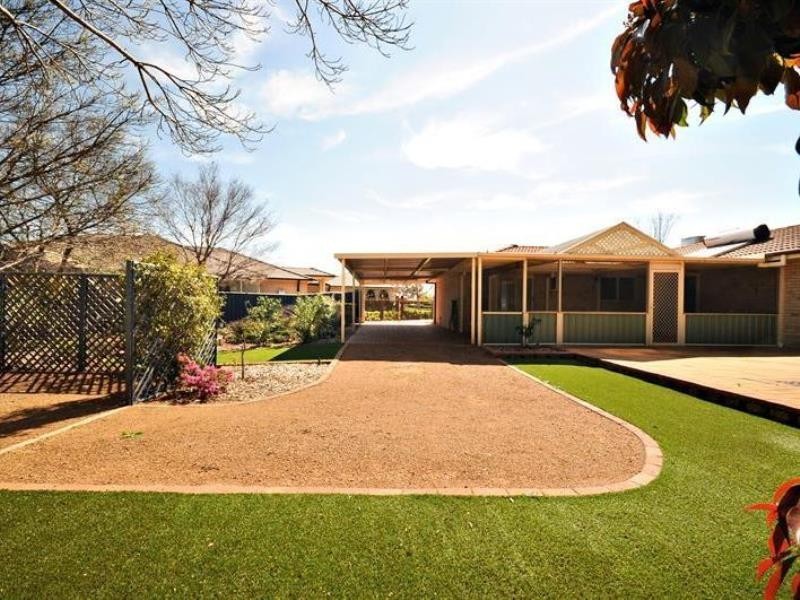 11 Namoi Cres, Dubbo NSW 2830