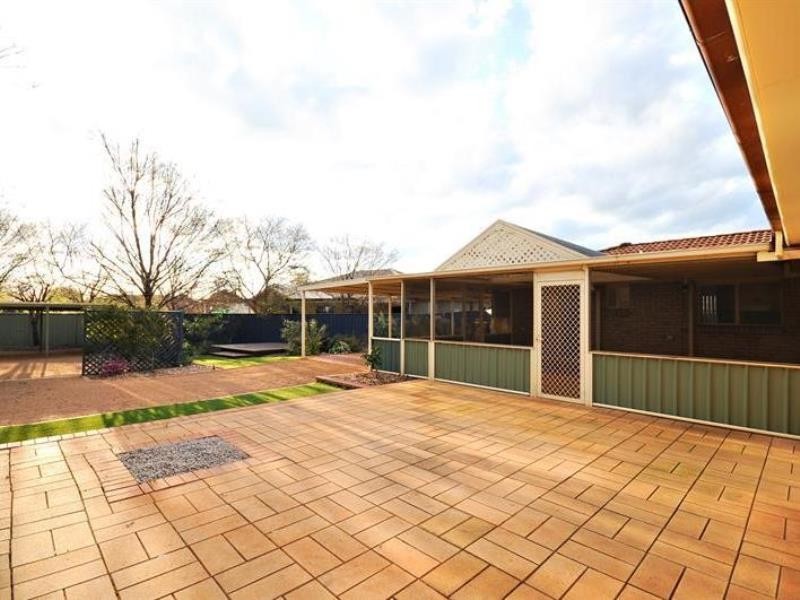 11 Namoi Cres, Dubbo NSW 2830