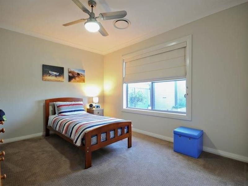 19 Merion Way, Dubbo NSW 2830